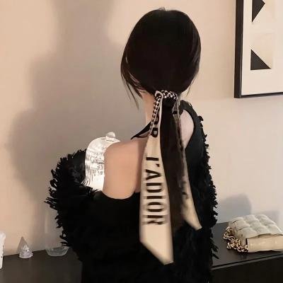 修炼废柴靠系统装逼